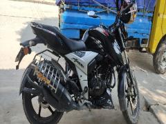 TVS Apache RTR 160 4V